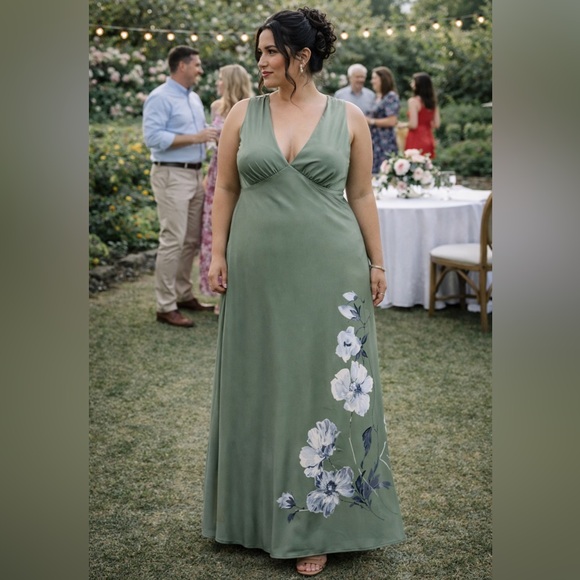 ivory silk maxi dress Gabriela Hearst - Sephir Puff Sleeve Maxi Dress in Ivory Silk Wool Cady, Black Linen Slub & Leather - Ivory/Black - 36